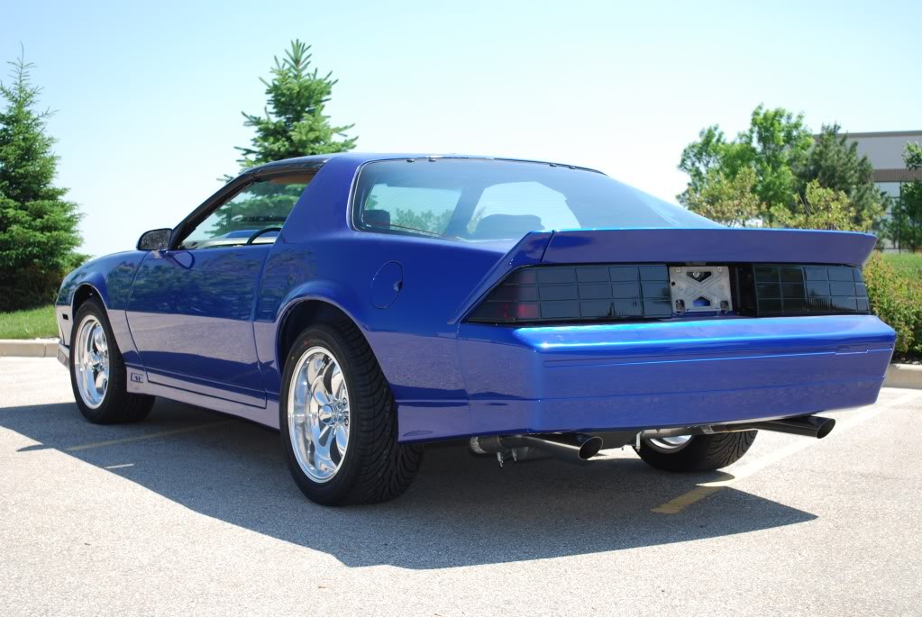 Blue Camaros w/ Blackout Tail Lights - Third Generation F-Body Message