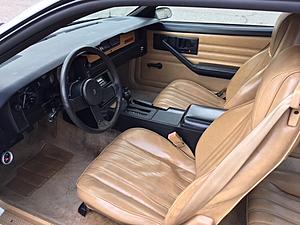 1986 Camaro Z28 For Sale 50-z28-interior-front-seats.jpg