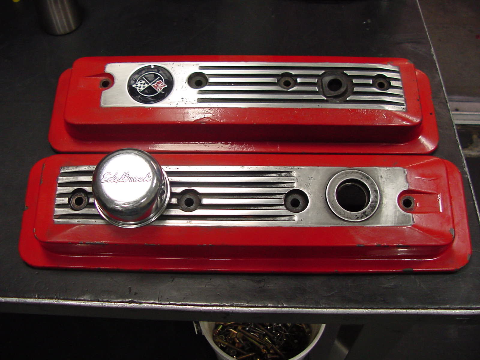 lt1 corvette valve covers