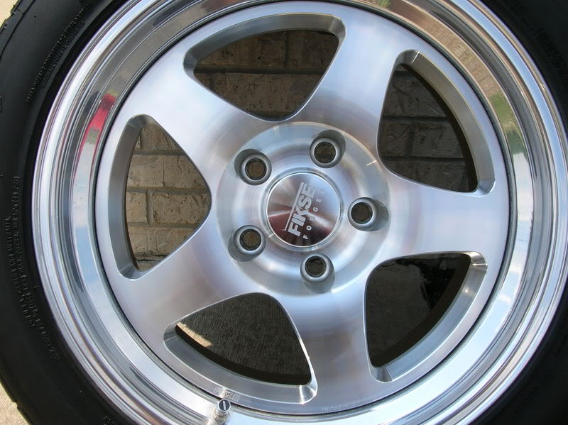 Name:  Fiksewheels006.jpg
Views: 152
Size:  87.6 KB