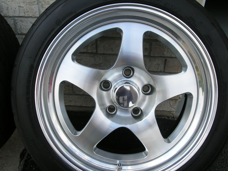 Name:  Fiksewheels003.jpg
Views: 139
Size:  82.9 KB