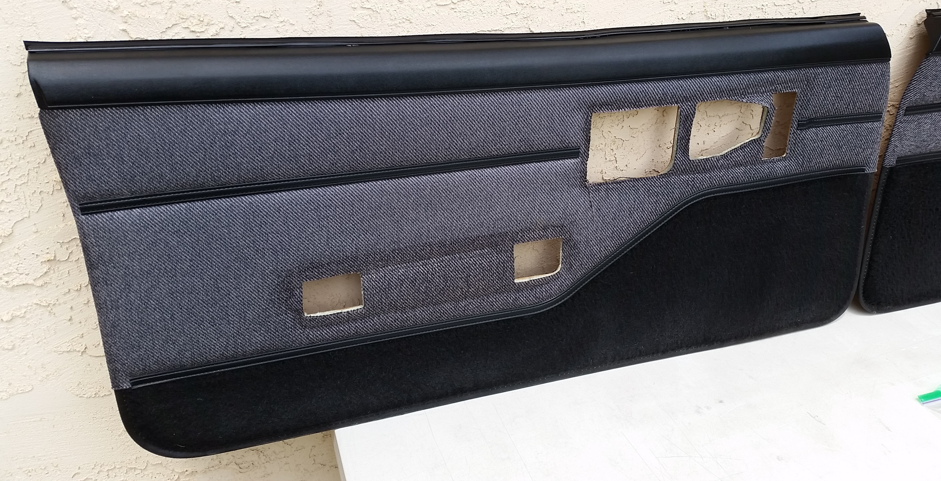 California 82-92 CAMARO DOOR PANELS BLACK (((SOLD))) - Third Generation