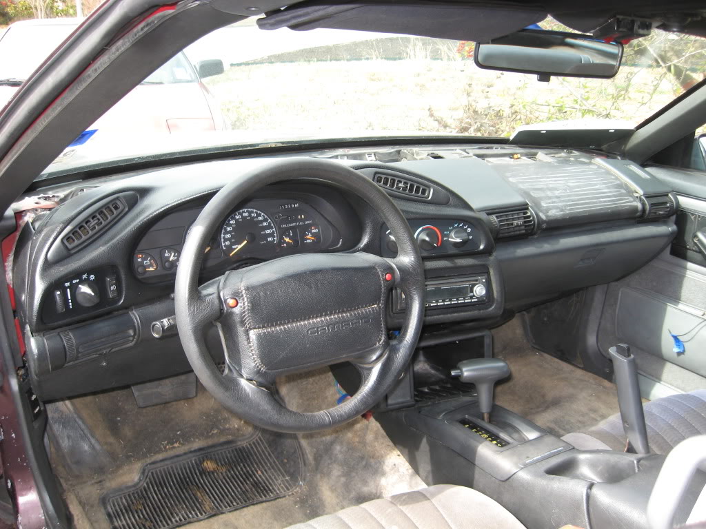 Name:  1983Z28Camaro002.jpg
Views: 8114
Size:  152.9 KB