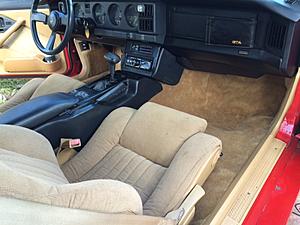 New carpet time in my 87 GTA-img_4131.jpg