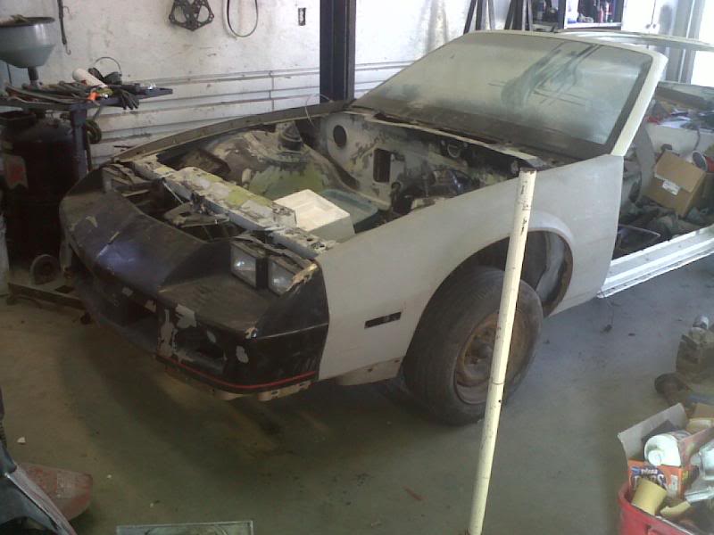 88camaro #projectcar #restoration #thirdgencamaro